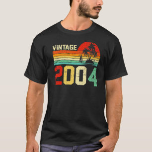 19e verjaardag 2004 Retro Boy Girl 19 jaar T-shirt