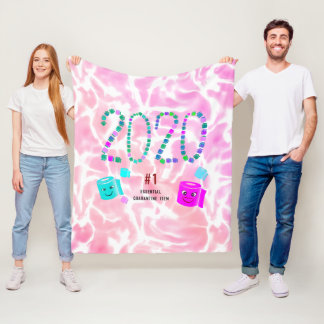 #1 Essential Quarantine Item in Roze 2 Fleece Deken