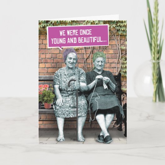 1 Grappige Kaart voor Verjaardagen - Jong en Mooi (Voorkant)