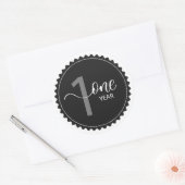 1 jaar mijlpaal ronde sticker (Envelop)