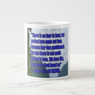 1 Johannes 4:18-19 WEBU Mug Extra Grote Beker