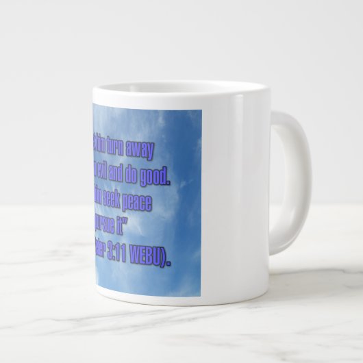 1 Peter 3:11 WEBU Mug (Devant droit)