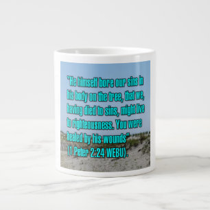 1 Pierre 2:24 WEBU Mug