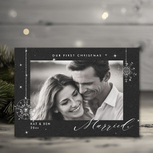 1e Kerstmis Getrouwd Black Sparkles Moderne Foto Feestdagenkaart