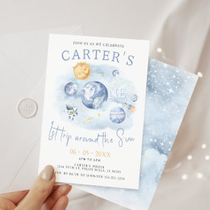 1e reis rond de zon ruimte planeten verjaardag jon kaart