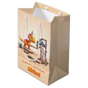 1e verjaardag groot aantal foto   Little Dino Drag Medium Cadeauzakje