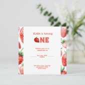 1e verjaardag met aardbeien lijst save the date (Staand voorkant)