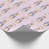 1e Verjaardag Peter het Konijn Roze Bubble kauwgom Cadeaupapier (Hoek)