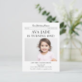 1e verjaardag uitnodiging krant (Staand voorkant)