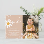 1er anniversaire Daisy Party Photo Invitation (Debout devant)
