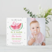 1ère Fraise d'Anniversaire Invitations avec photo (Debout devant)