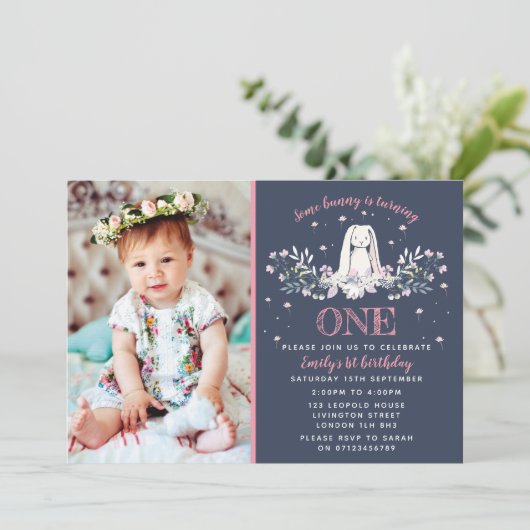 1ère invitation à l'anniversaire - conception de l (Debout devant)