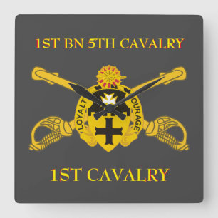 1STE BATTALION 5TH CAVALRY 1ST CAVALRY CLOCK VIERKANTE KLOK