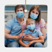 2020 Het Jaar Dat We Thuis Bleven Foto Paars Keramisch Ornament (Achterkant)