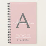 2022 Blush rose gris monogramme élégant<br><div class="desc">2022 Blush Pink and Grey Monogramme Nom et planificateur initial de Carnet Spiral. Cela rend le cadeau parfait pour 16 ans,  mariage,  douche nuptiale,  anniversaire,  baby shower ou bachelorette pour quelqu'un qui aime le luxe glam et les styles chic.</div>