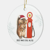 2022 was nog steeds nat | Vreemde kerstversiering Keramisch Ornament (Links)