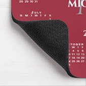 2023 Calendar Chic Monogram Name on Red Muismat (Hoek)