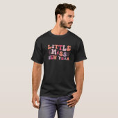 2023 Happy New Year Groovy Style Little Miss New Y T-shirt (Voorkant volledig)
