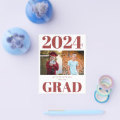 2023: Rood, modern, 2 Foto Afstudeerder aankondigi Flyer (Enkel)