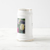 2024 Fleurs Stein / Mug par RoseWrites (Centre)