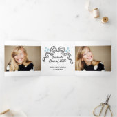 2025 Bow Afstuderen Multi Photo Drieluik Aankondiging (Binnen)