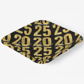 2025 Gold Typography Nieuwjaarsfeest Papieren Bordje (Gebogen)