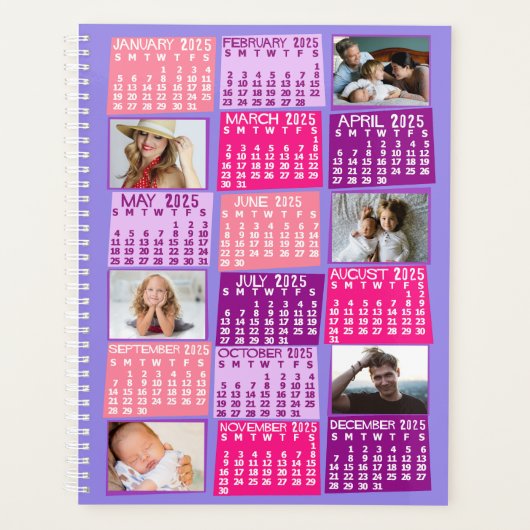 2025 Jaar Maandkalender 12 Foto Collage Roze Planner (Voorkant)