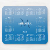 2025 Kalender Monogram Naam op Sky Blue Gradient Muismat (Voorkant)