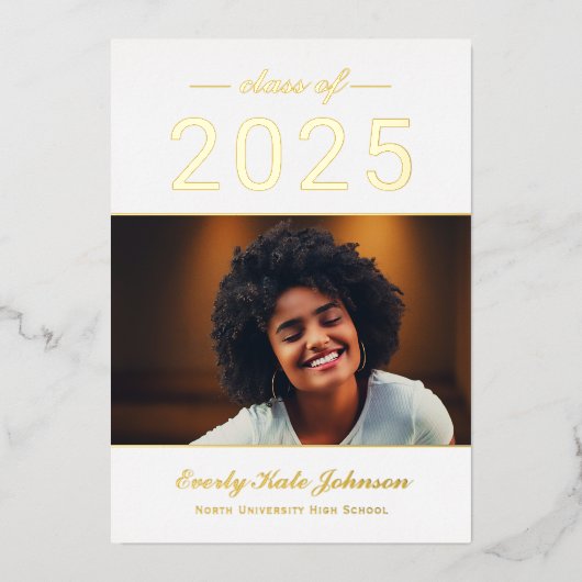 2025 Modern Elegant Gouden Foto Afstuderen Folie Uitnodiging (Voorkant)