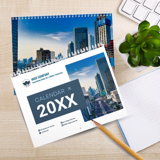 2025 Moderne Script Familie Foto Muur Kalender