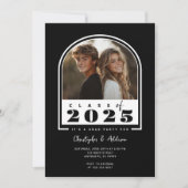 2025 Moderne Zwarte Dubbele Afstuderen Uitnodiging (Voorkant)