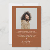 2025 Terracotta Arch Afstuderen Aankondiging (Achterkant)