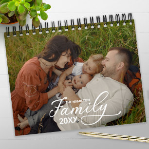 2027 Familiefoto Chic Script Agenda Kalender