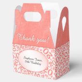 20 Birthday Dank u het Willekeurige Patroon Koraal Bedankdoosjes (Geopend)