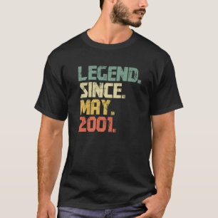 20-jarige Mannen Vrouwen Gifts- Legend sinds mei 2 T-shirt