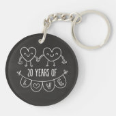 20e Jubileum Gift Chalk Hearts Sleutelhanger (Achterkant)