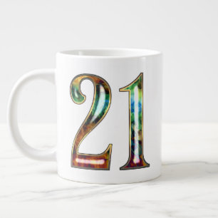 21 & Holding Extra Grote Beker