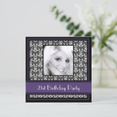 21e anniversaire Invitations Damas pourpres (Debout devant)
