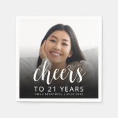 21ste verjaardag Party Foto White Script Cheers Servet (Voorkant)