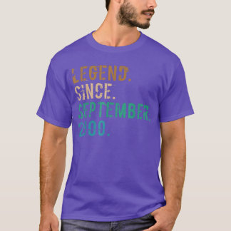 22 jaar oud cadeautje sinds september 2000 22  t-shirt