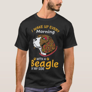 23 Ik word elke ochtend wakker met een Beagle naas T-shirt