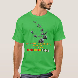 240th Assault Helikopter Company met Vietnam Serv T-shirt