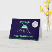 24 juni is de Internationale UFO Dag Kaart (Gele Bloem)