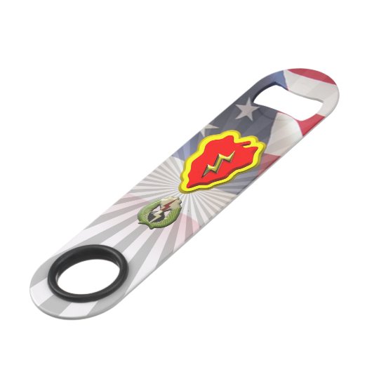 25e infanteriedivisie "Tropische bliksem" Speed Flessenopener (Voorkant Gekanteld)