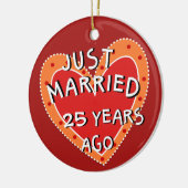 25e Jubileum of een Yr Keepsake kerstcadeau Keramisch Ornament (Links)