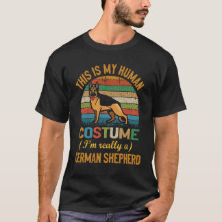 29 Dit Is Mijn Menselijke Kostuum Ik Ben Eigenlijk T-shirt