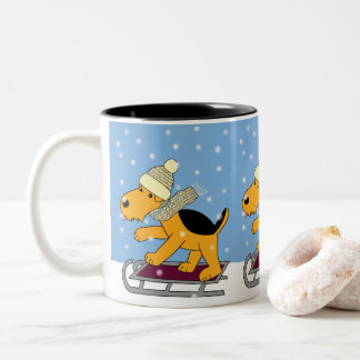 2 Couleurs Chiot sur une tasse de traîneau