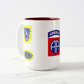 2 Couleurs ęr Tasse aéroportée d'infanterie (Devant gauche)