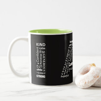 2 Couleurs Je suis blanc sur tasse de café noir