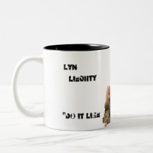 2 Couleurs Lyn Liechty, le font aiment un CavMan ! Tasse (Gauche)